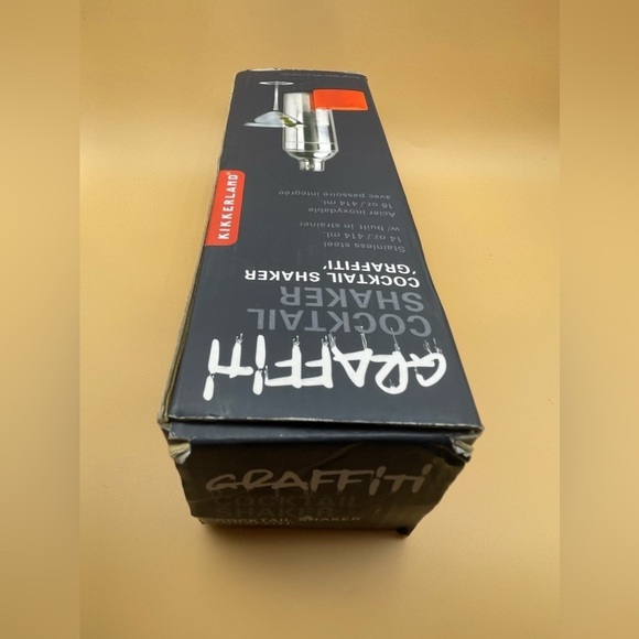 Kikkerland Graffiti Cocktail Shaker, Preowned, Hard to Find Collectible, NIB - Picture 15 of 15